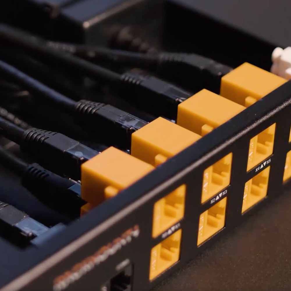 Rackmount.IT EMEA
